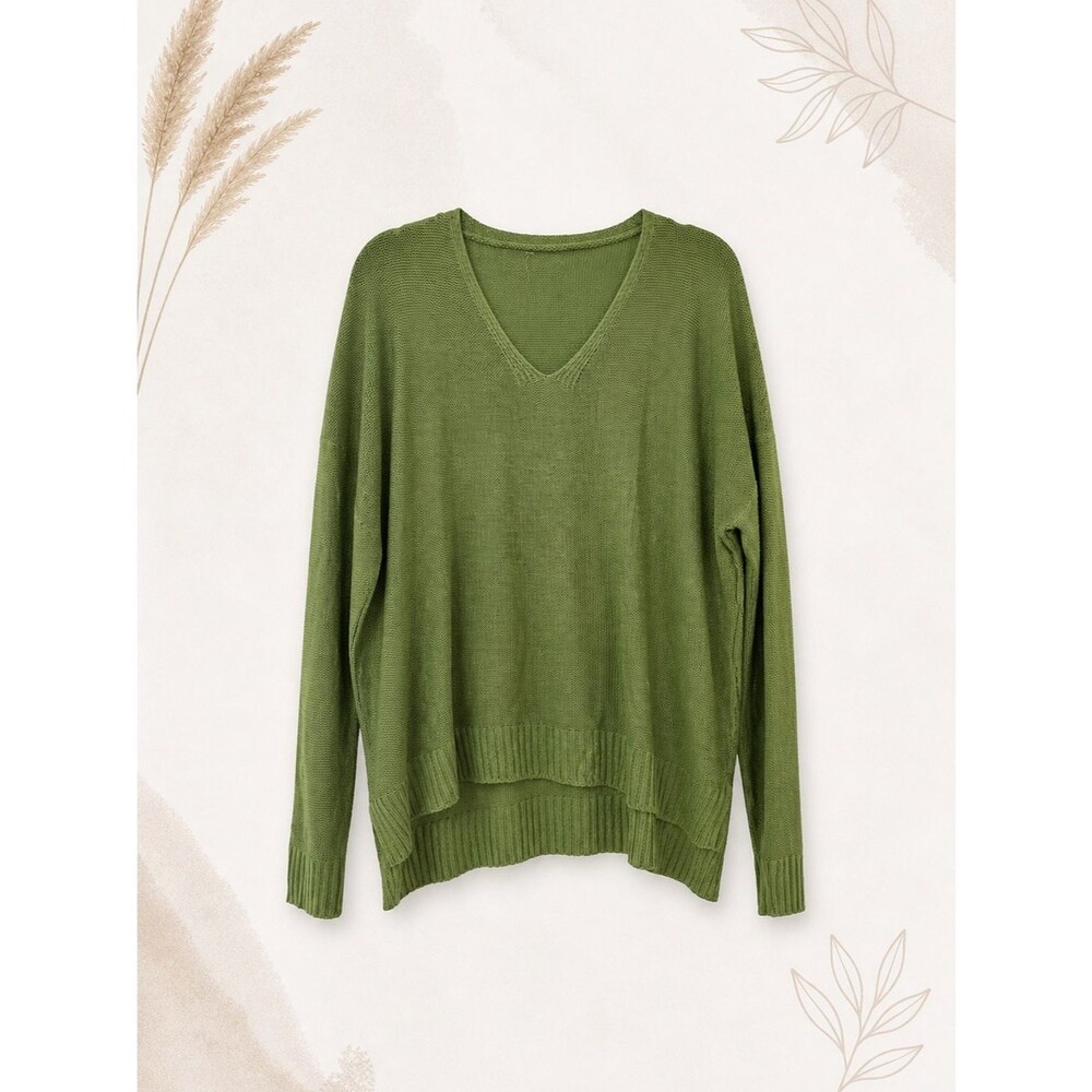Cupshe Olive Green V-Neck Sweater NWT Size XS Lightweight Knit Hi-Low Hem